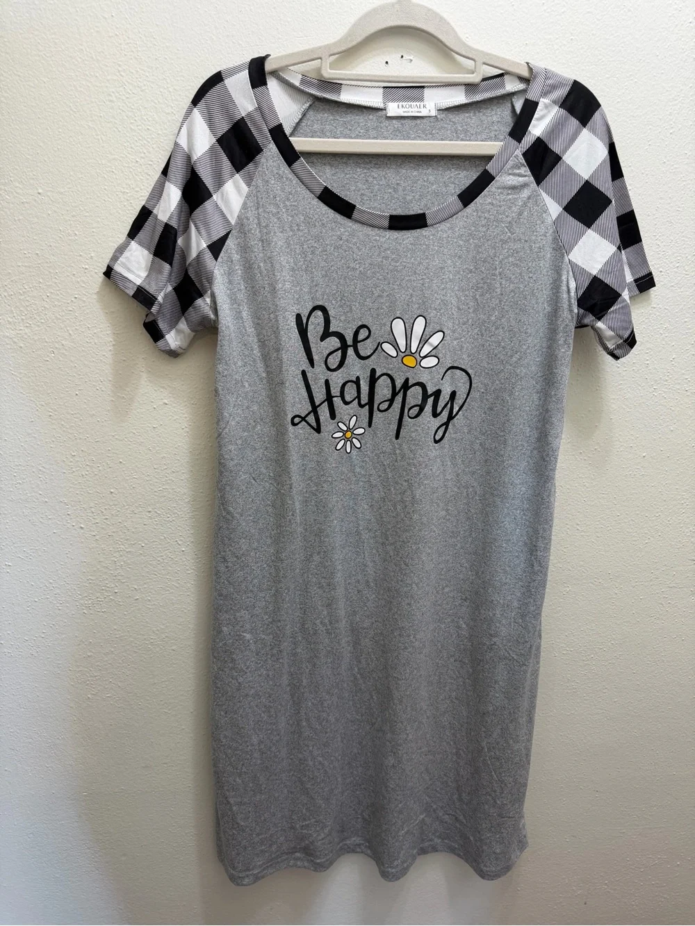 Amazon Bee Happy Night Gown Size Small